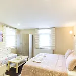 Ruby Tatil Evi *