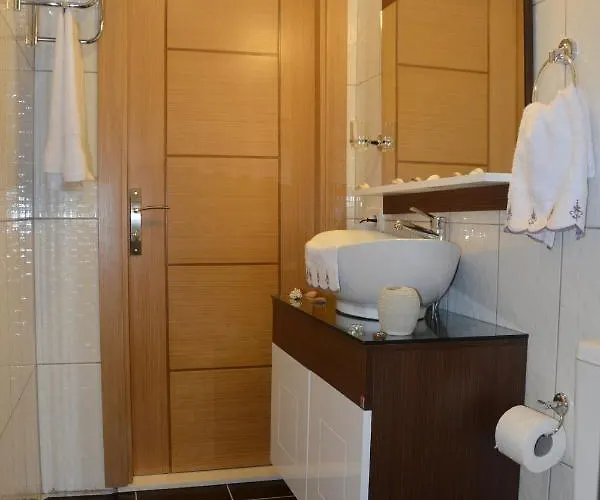 Ruby * Provincia di Istanbul