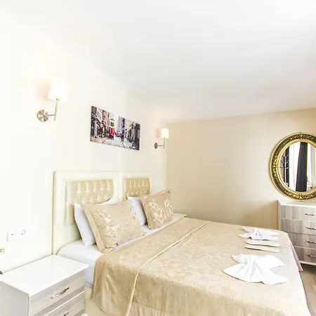 Ruby * Provincia di Istanbul